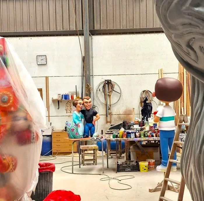 Fallas todo el año: taller con artistas falleros